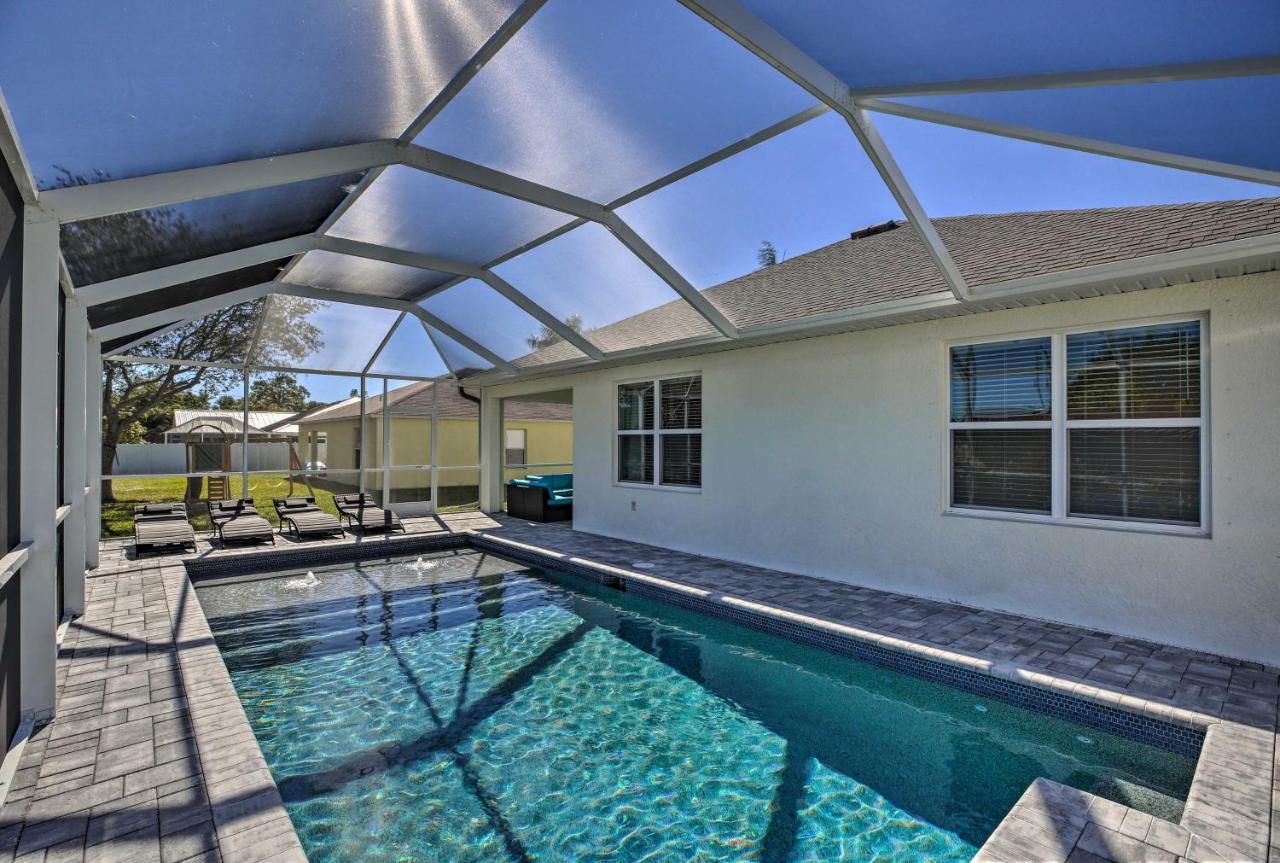 Modern Home With Heated Pool, 3 Mi To Beach เคปคอรัล ภายนอก รูปภาพ